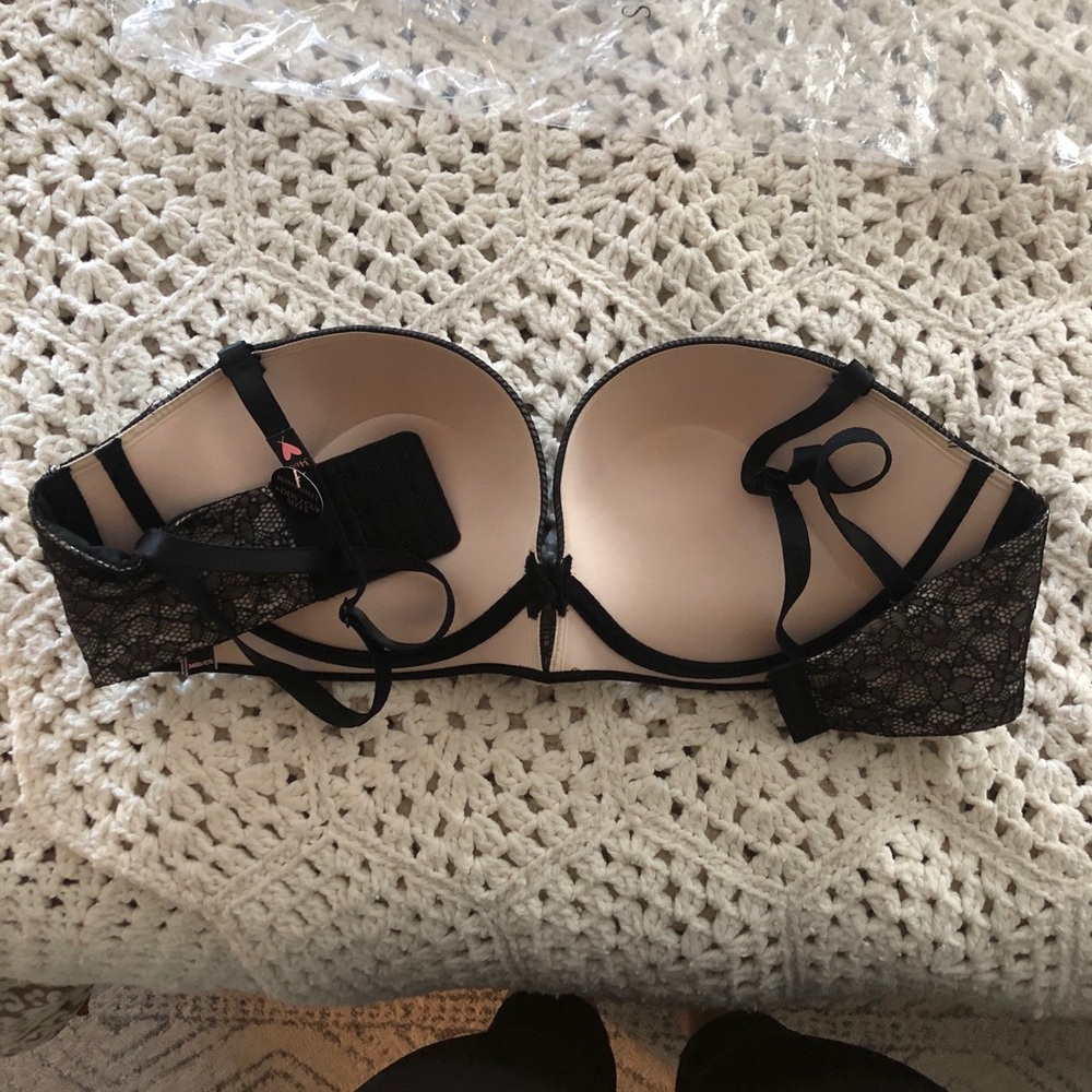 Victoria’s Secret Bombshell Push-up Bra